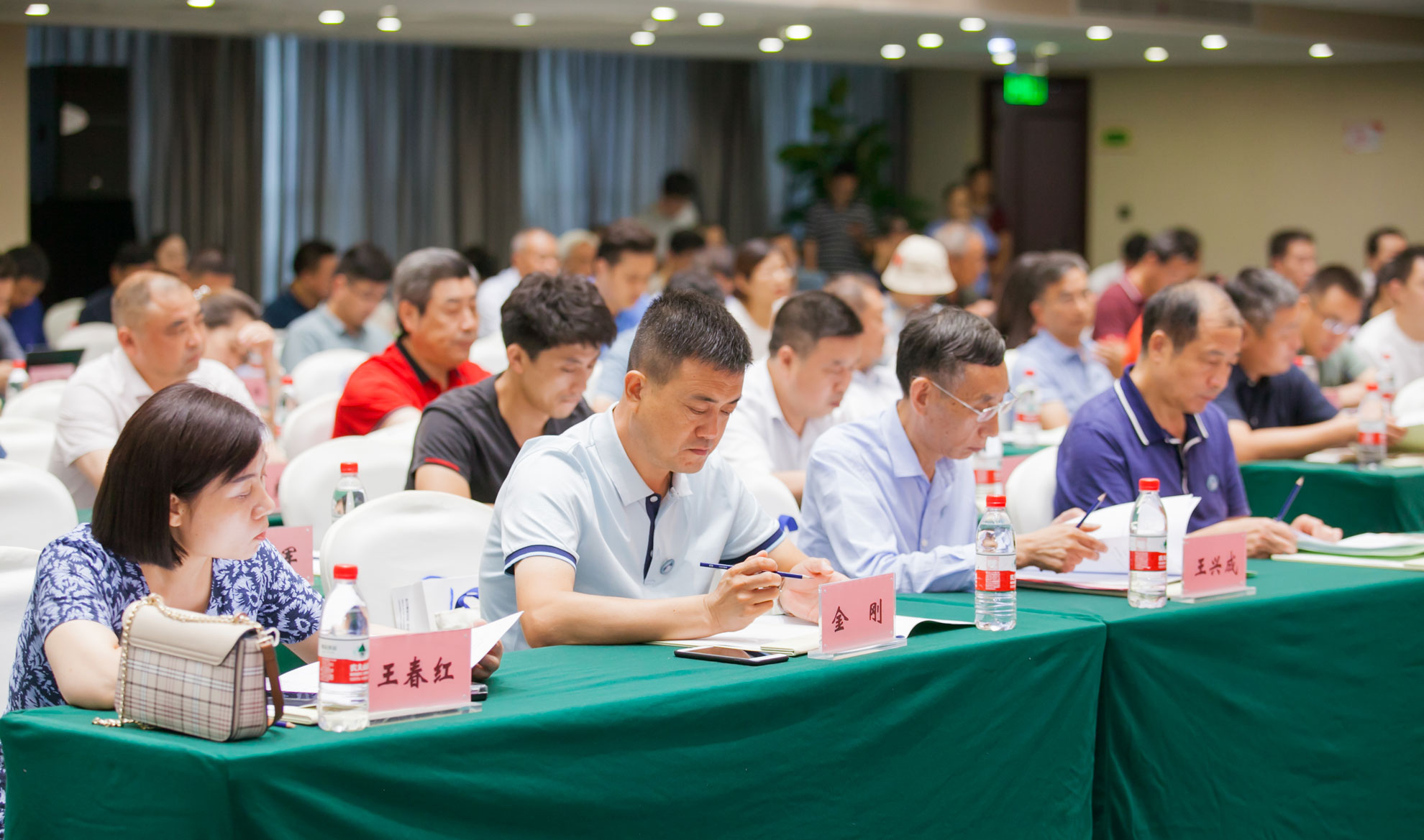 江苏中天杭萧钢构热烈祝贺淮安市安东文化研究会成立大会暨 “双百助学工程”启动仪式圆满成功(图13)